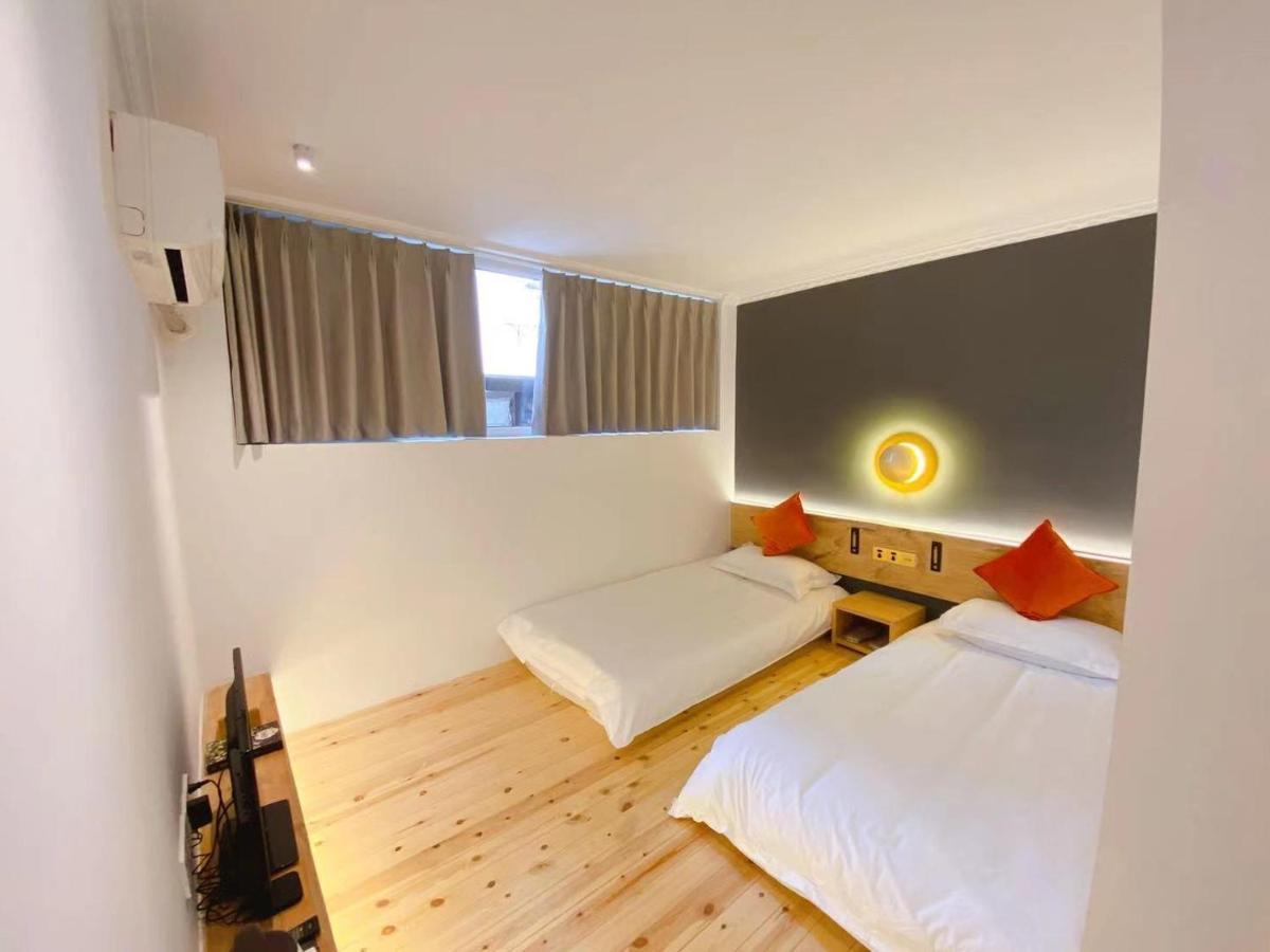 Lantian Garden Hostel ชิงเต่า ภายนอก รูปภาพ