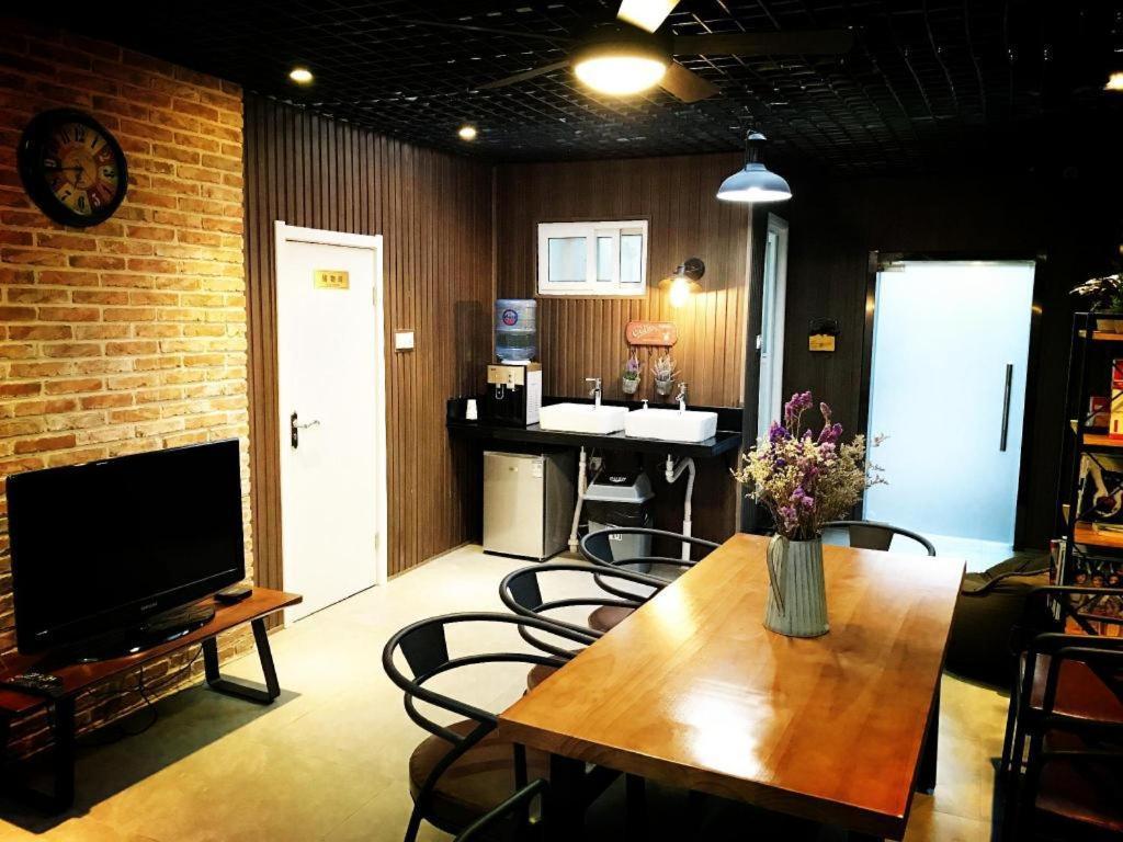 Lantian Garden Hostel ชิงเต่า ภายนอก รูปภาพ